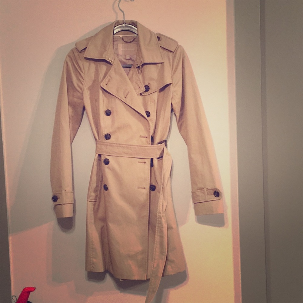 Banana Republic trench coat XS like new